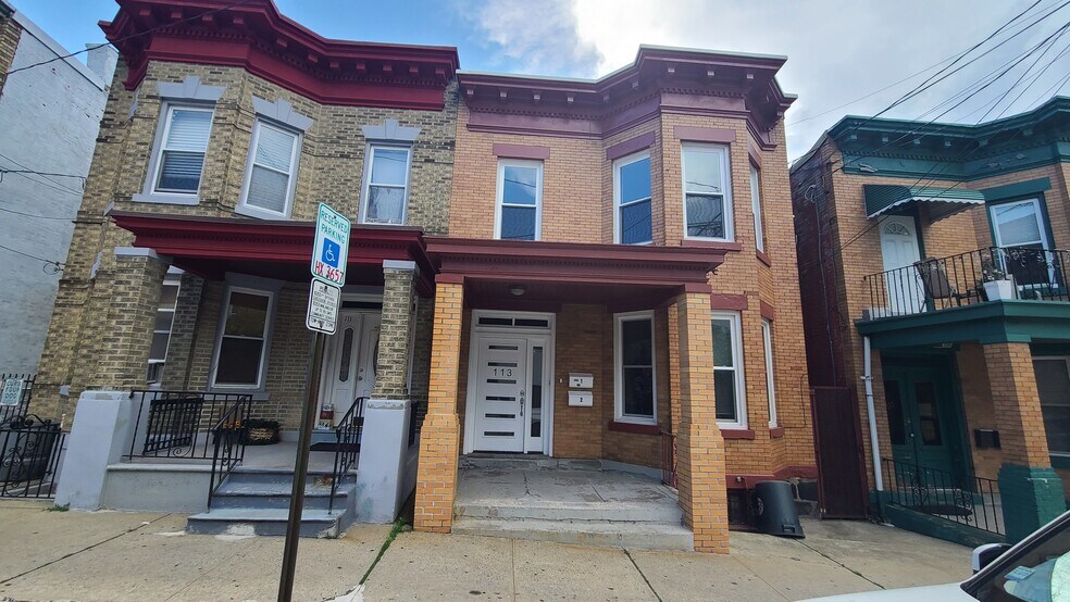 Building Photo - 113 63rd St