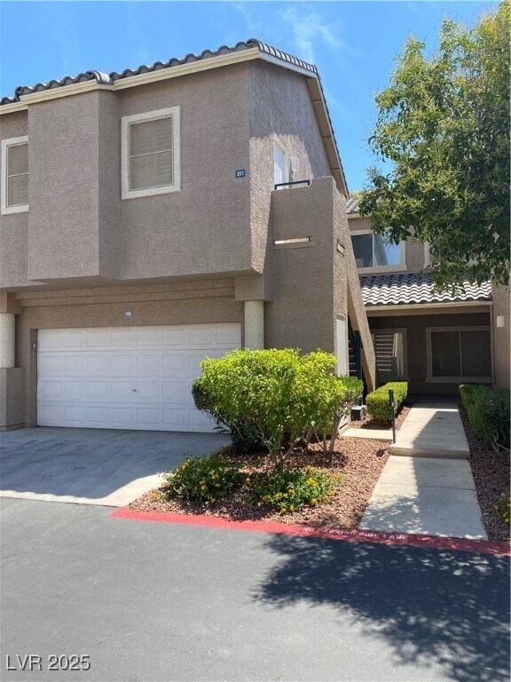 Primary Photo - 2152 Jade Creek St