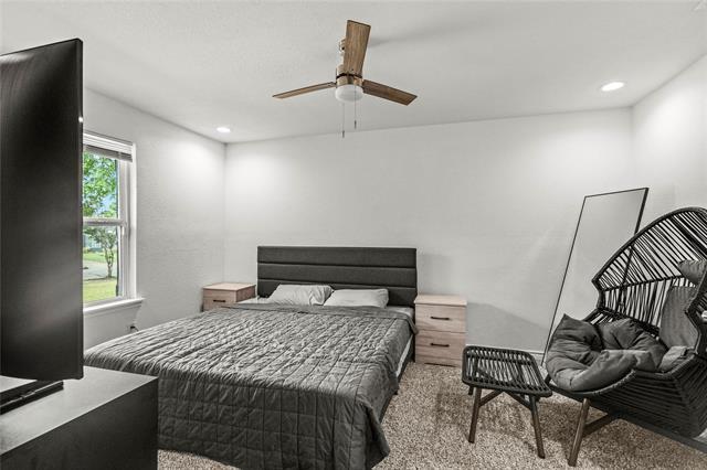 Building Photo - 2315 Housley Dr
