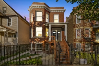 Building Photo - 1704 N Springfield Ave