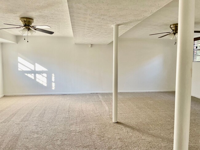 Building Photo - Austell Rental-Open House Saturday Feb. 22...