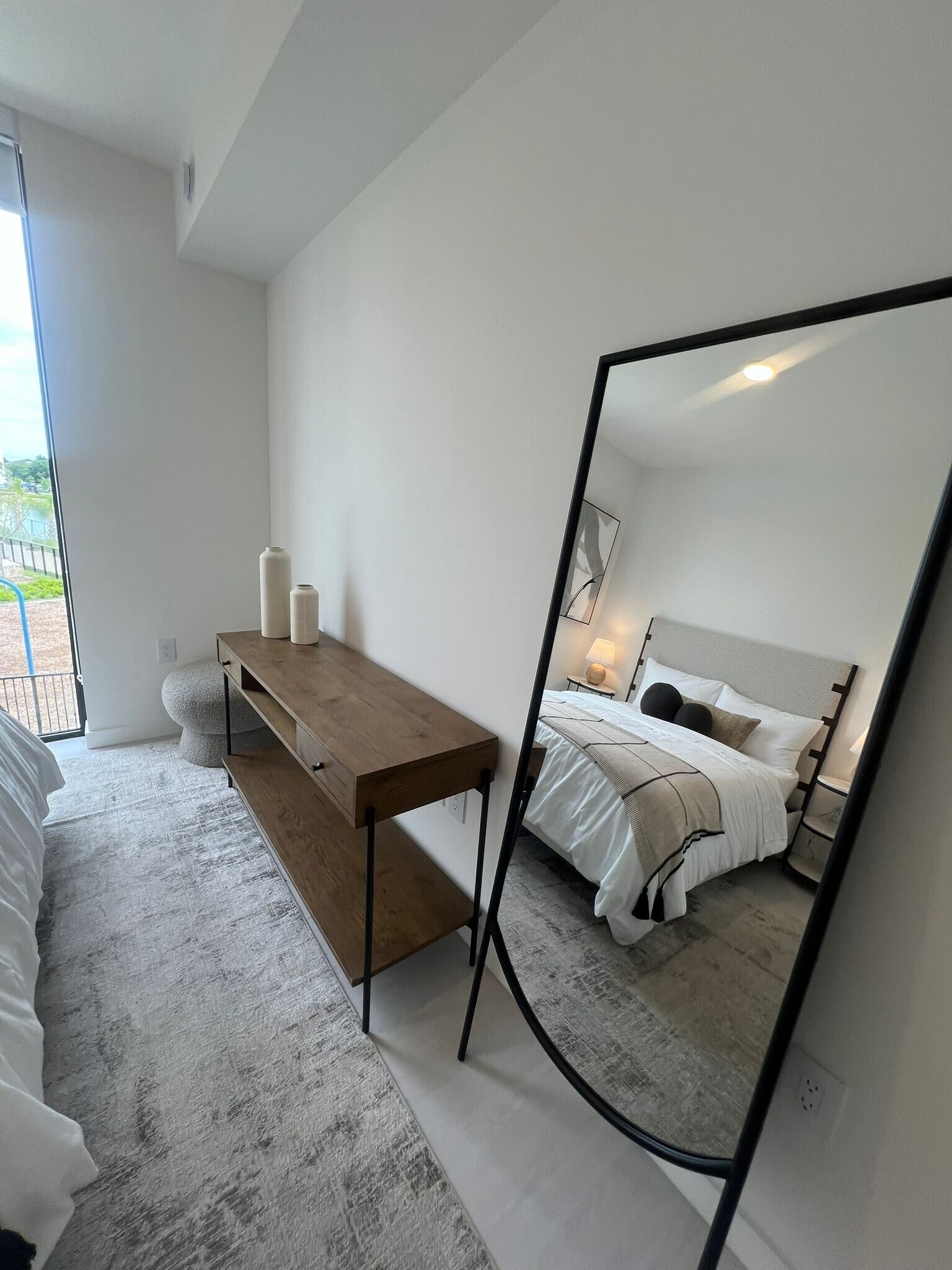 Building Photo - 20540 NW 17th Ave