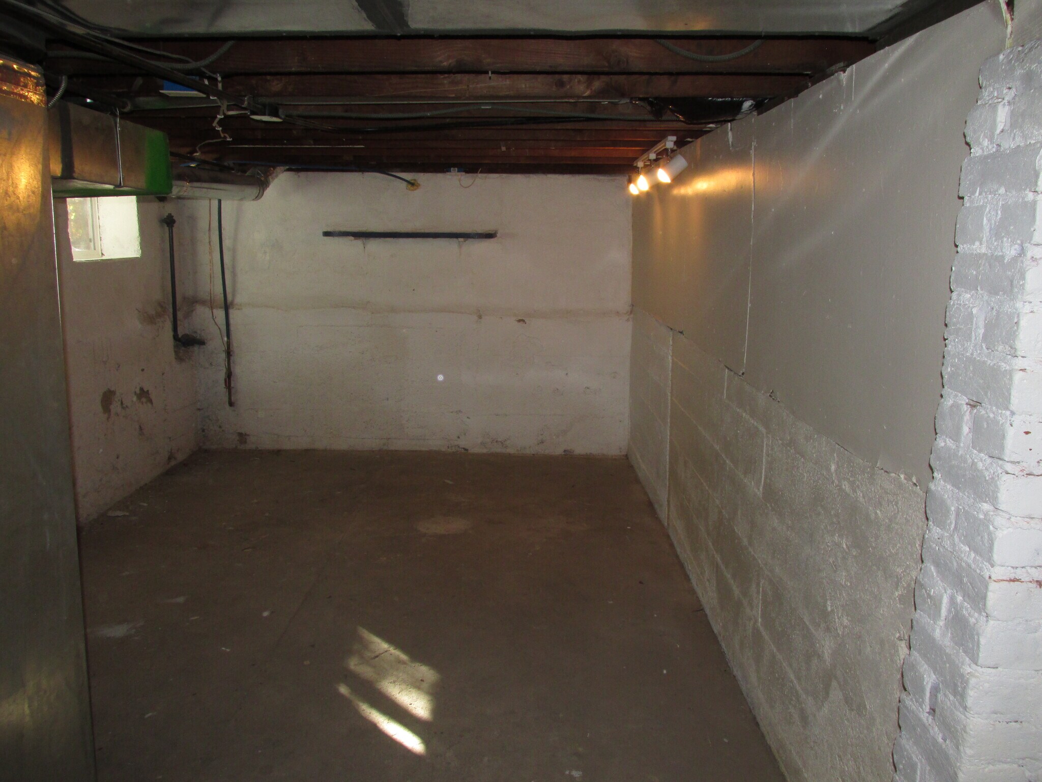 Basement - 3532 Garfield St