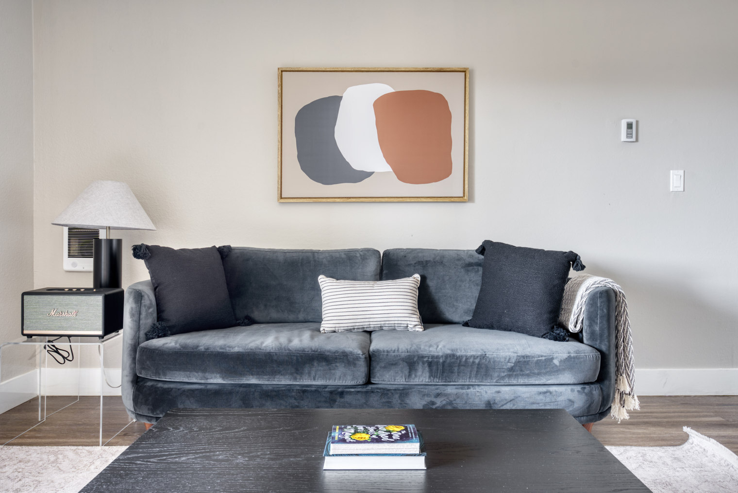 Building Photo - 644 Edgewater Blvd