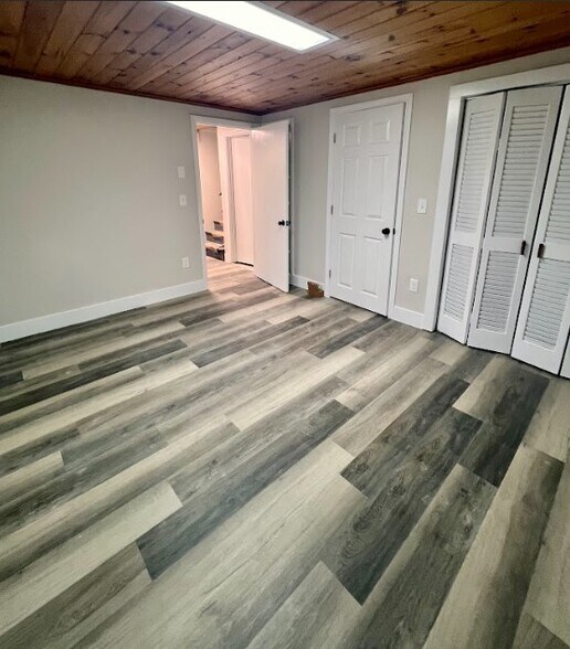 Building Photo - 152 Woodland Ave