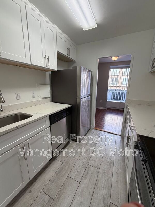 Building Photo - 400 O St SW