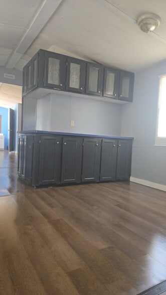 Building Photo - 2635 E Palmetto St
