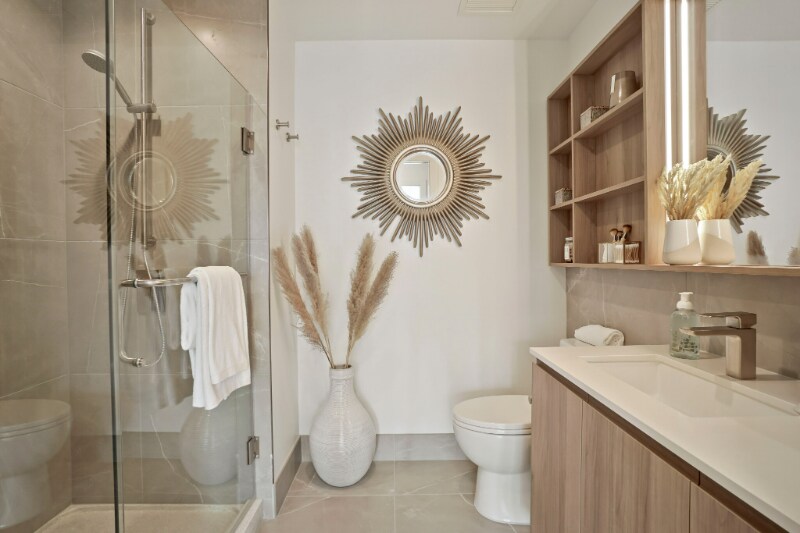 Building Photo - 356 N Union Ave