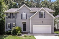 Building Photo - 136 Roan Dr