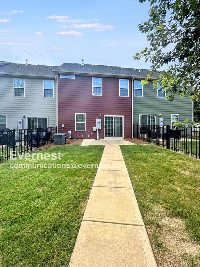 Building Photo - 4123 Audubon Pk Dr
