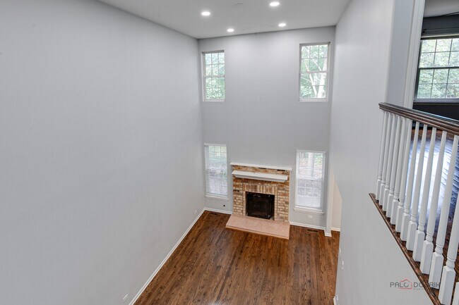 Building Photo - 1238 S Christine Ct