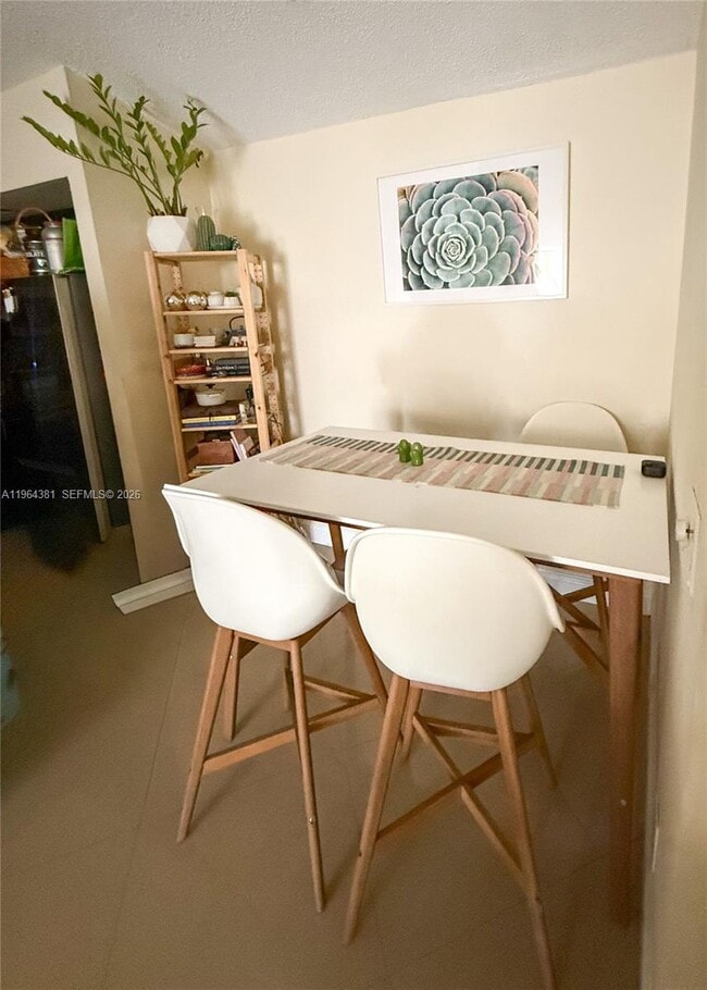 Building Photo - 13060 Vista Isles Dr