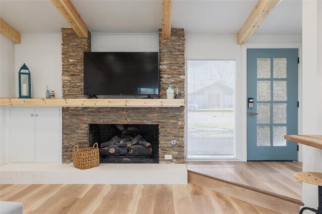 Building Photo - 5510 Cordell Ln