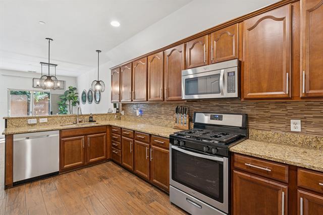 Building Photo - 2653 Jacobson Dr