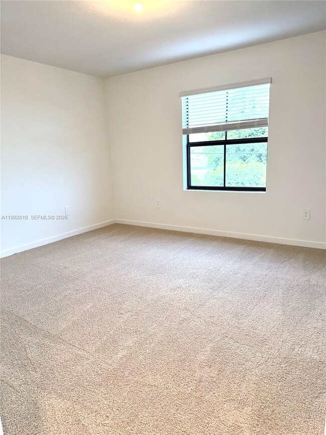 Building Photo - 359 NE 16th St