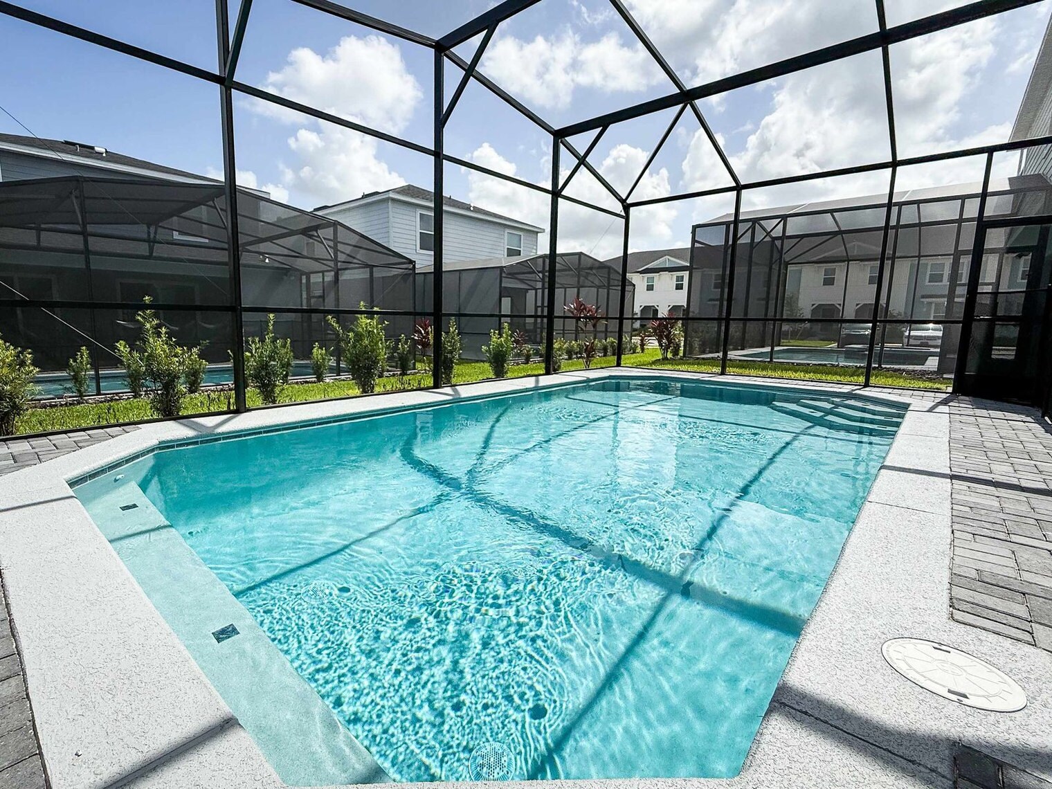 Building Photo - 16000 Cape Coral Lp