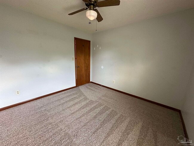 Building Photo - 2952 Breckenridge Dr