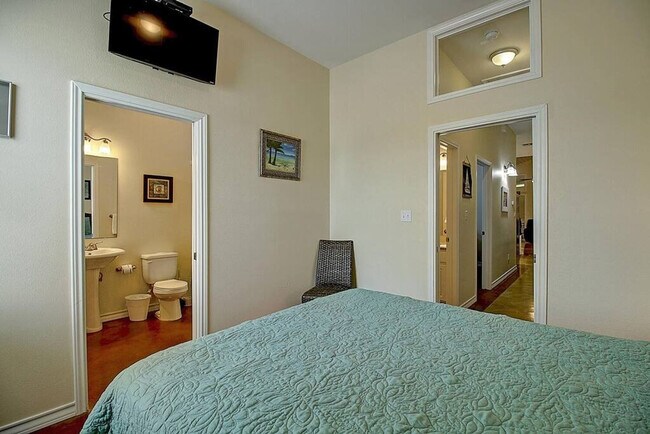 Building Photo - 2212 TX-361