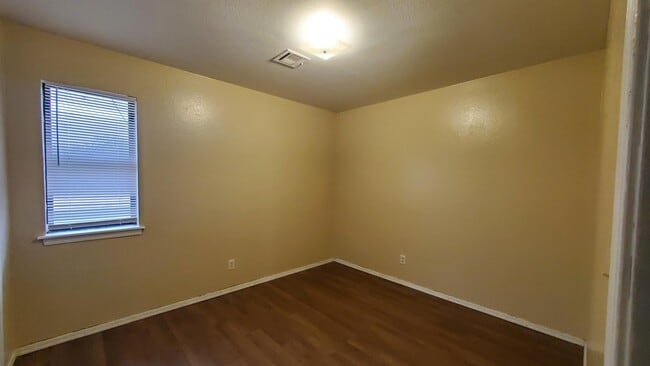 Building Photo - 3112 Forestridge Dr.