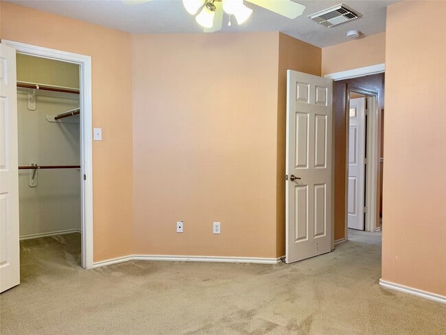 Building Photo - 12414 Jasmine Brook Ln