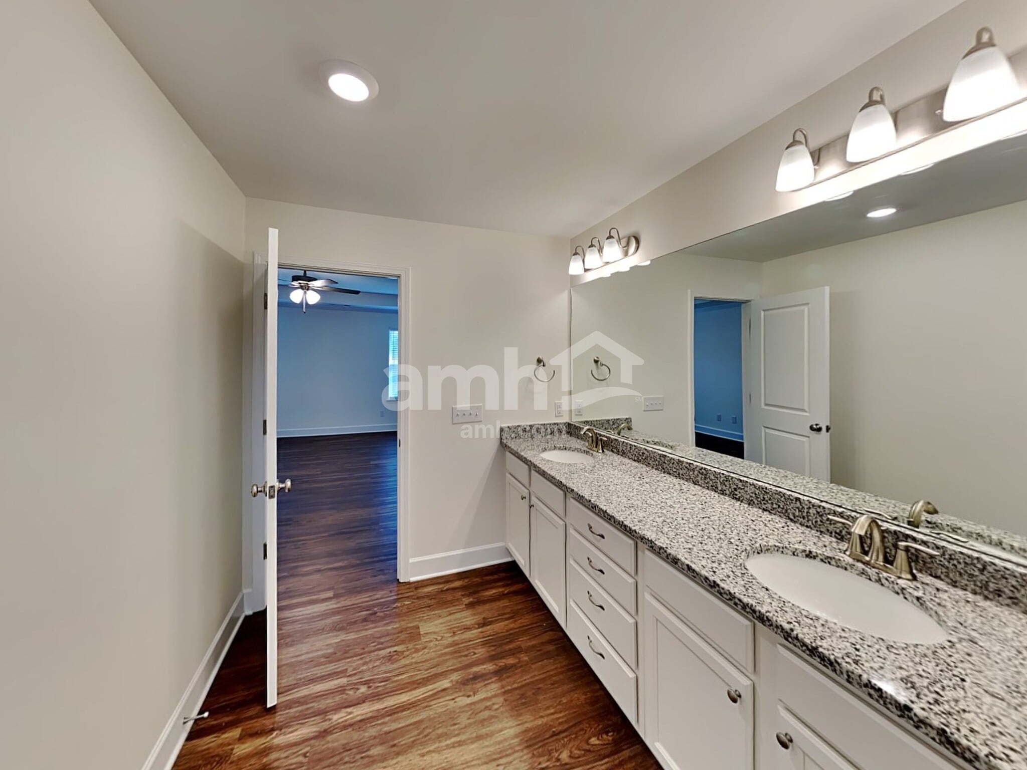 Building Photo - 815 Mary Beth Ct