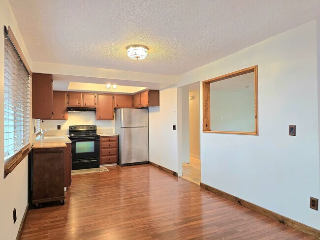 Building Photo - 3 Bedroom Home in Marysville Available Now!