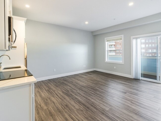 Building Photo - 163 Nantasket Ave