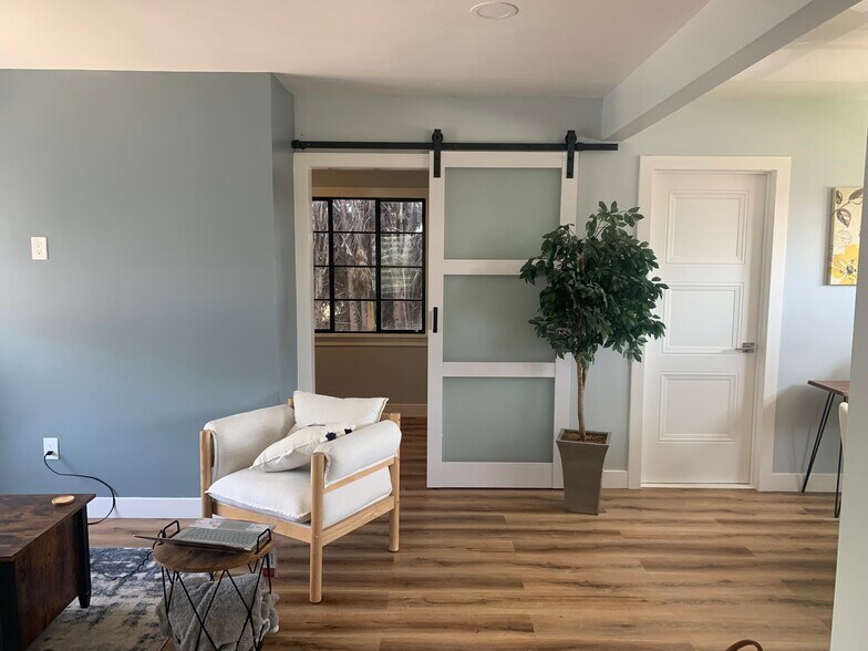 Building Photo - 8415 Quinn St