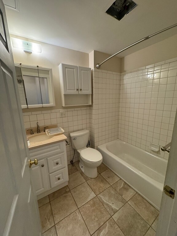 Building Photo - 7 Forbes St