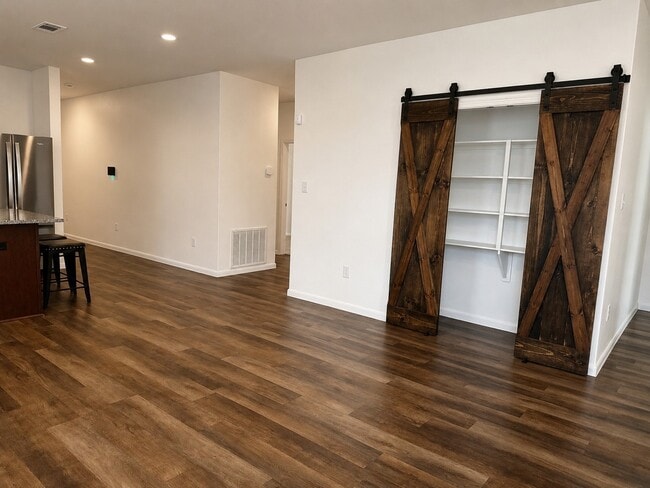 Building Photo - 17902 Sunny Savanna Dr