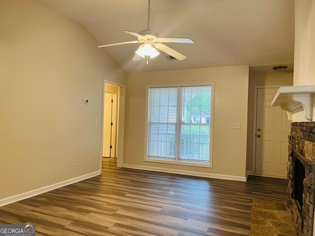 Building Photo - 108 Philmont Ct