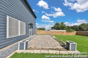 Building Photo - 10626 McClintock Dr