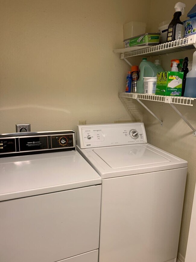 Building Photo - Resort-Style Living in the Heart of Scottsdale Ranch