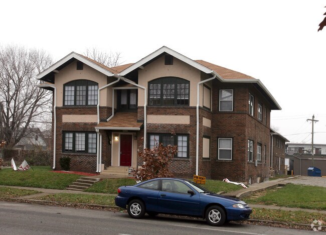 Primary Photo - 1635 N Central Ave