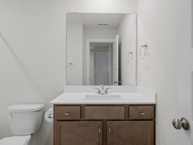Building Photo - Modern Comfort Meets Southern Charm – New ...