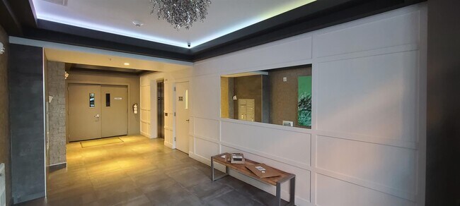 Building Photo - 111 75th St