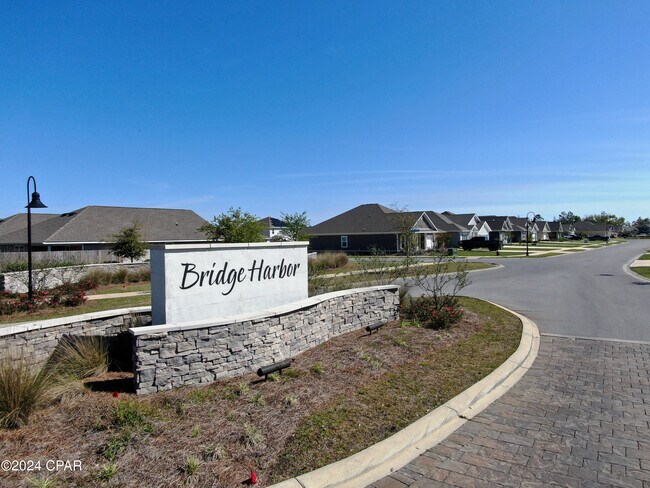 Building Photo - 120 Ryder Ln