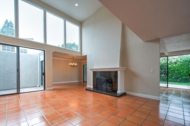 Building Photo - 5021 Corkwood Ln