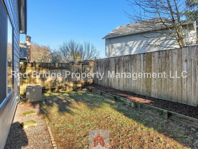 Building Photo - 2356 SW 214th Pl