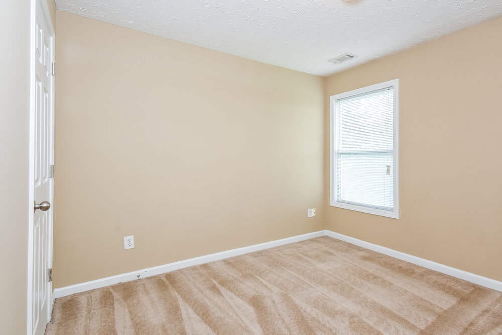 Building Photo - 206 Winterbury Dr