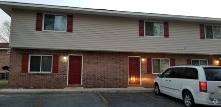 Building Photo - Vista Oaks Townhomes