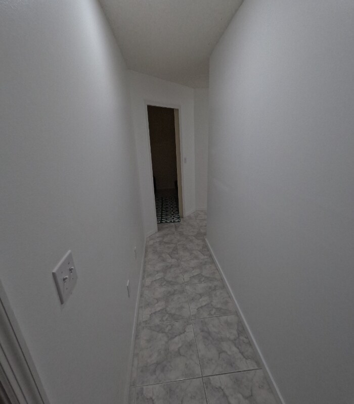 Building Photo - 1931 Cleveland St NE