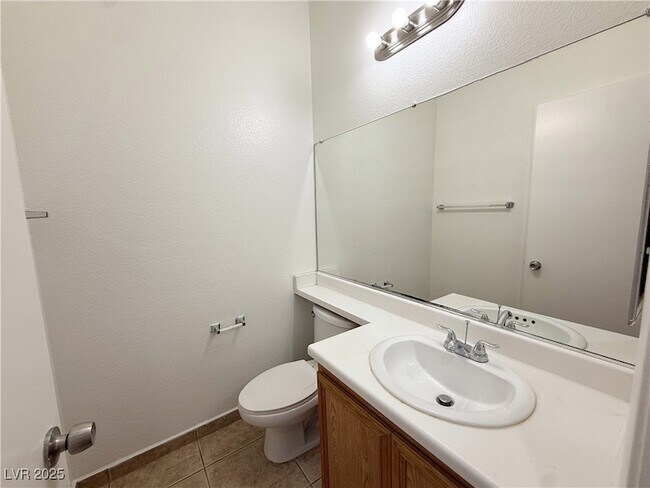 Building Photo - 5968 Hickory Nut Ave