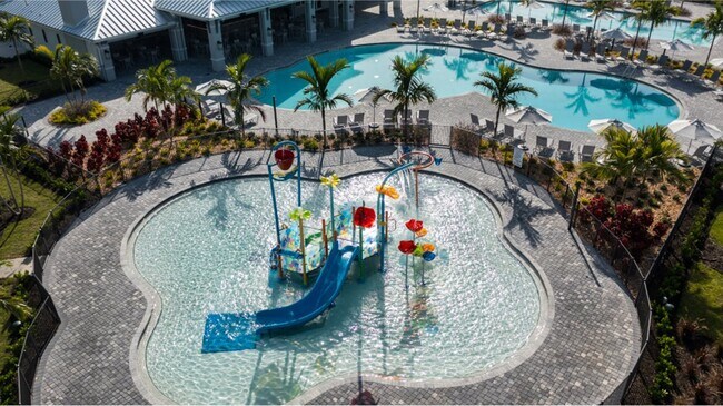 Building Photo - Annual Three Bedroom, Two Bath Villa, with...