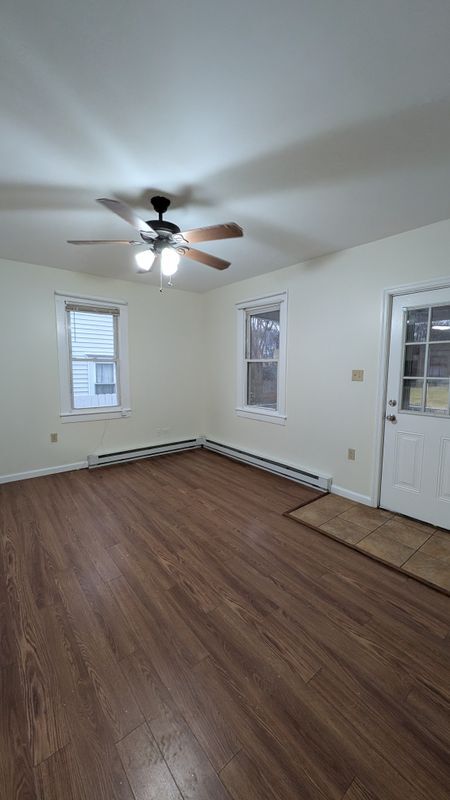 Building Photo - 20 1/2 Rock St