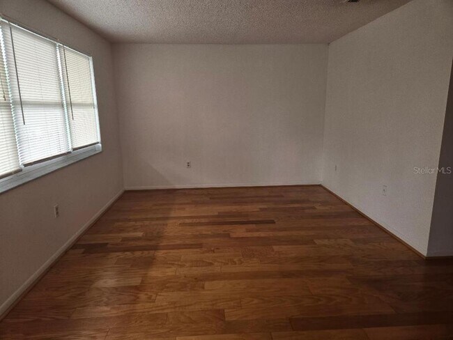 Building Photo - 3128 59th St S