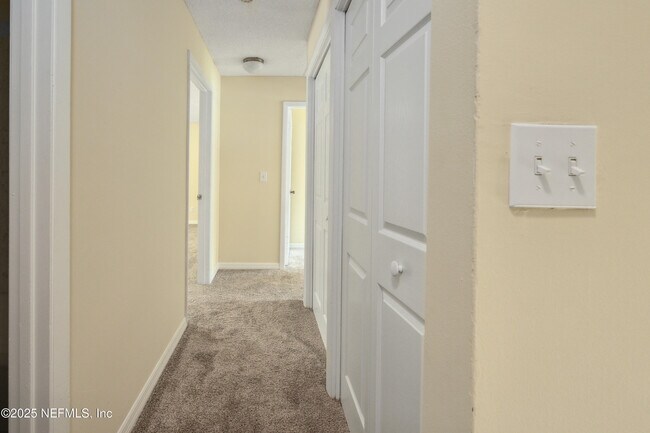 Building Photo - 695 A1A N