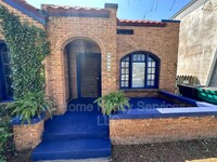 Building Photo - 2856 NW 19th St