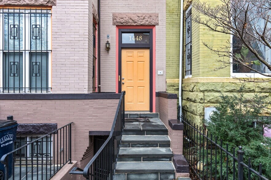 Building Photo - 1448 Newton St NW