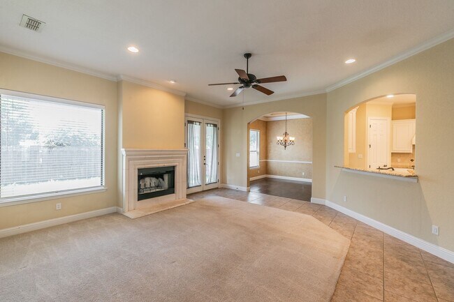 Building Photo - Coming Soon! 3 Bedroom Home in Aledo